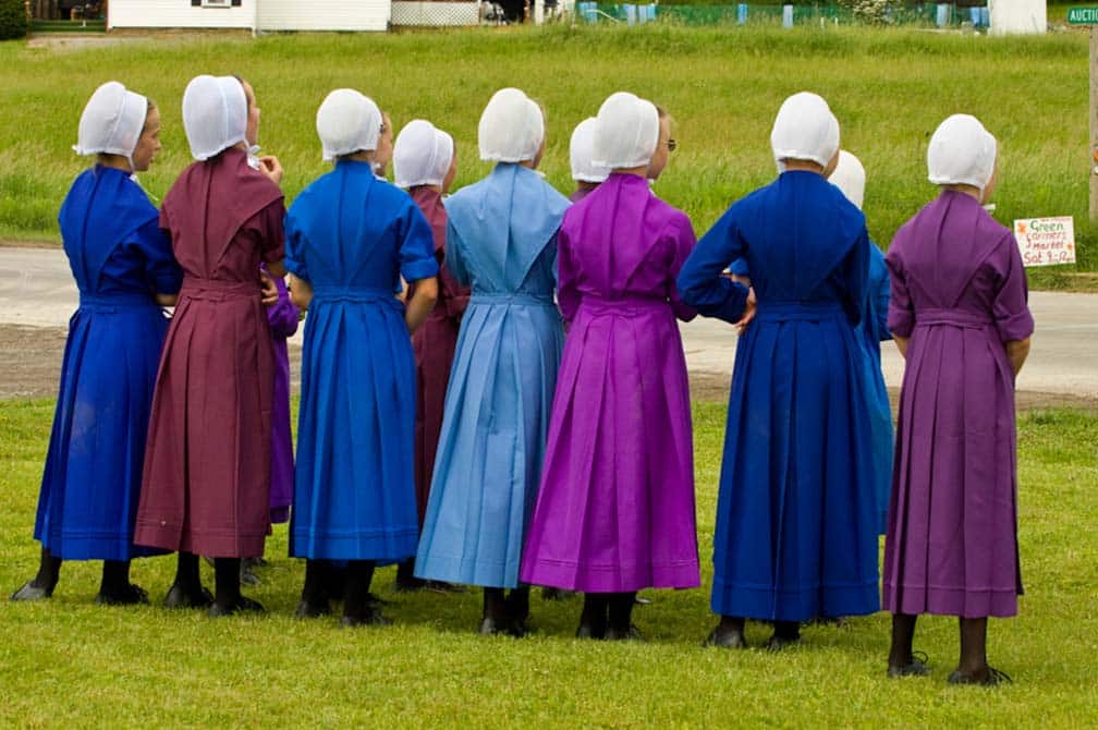 amish girls with caps